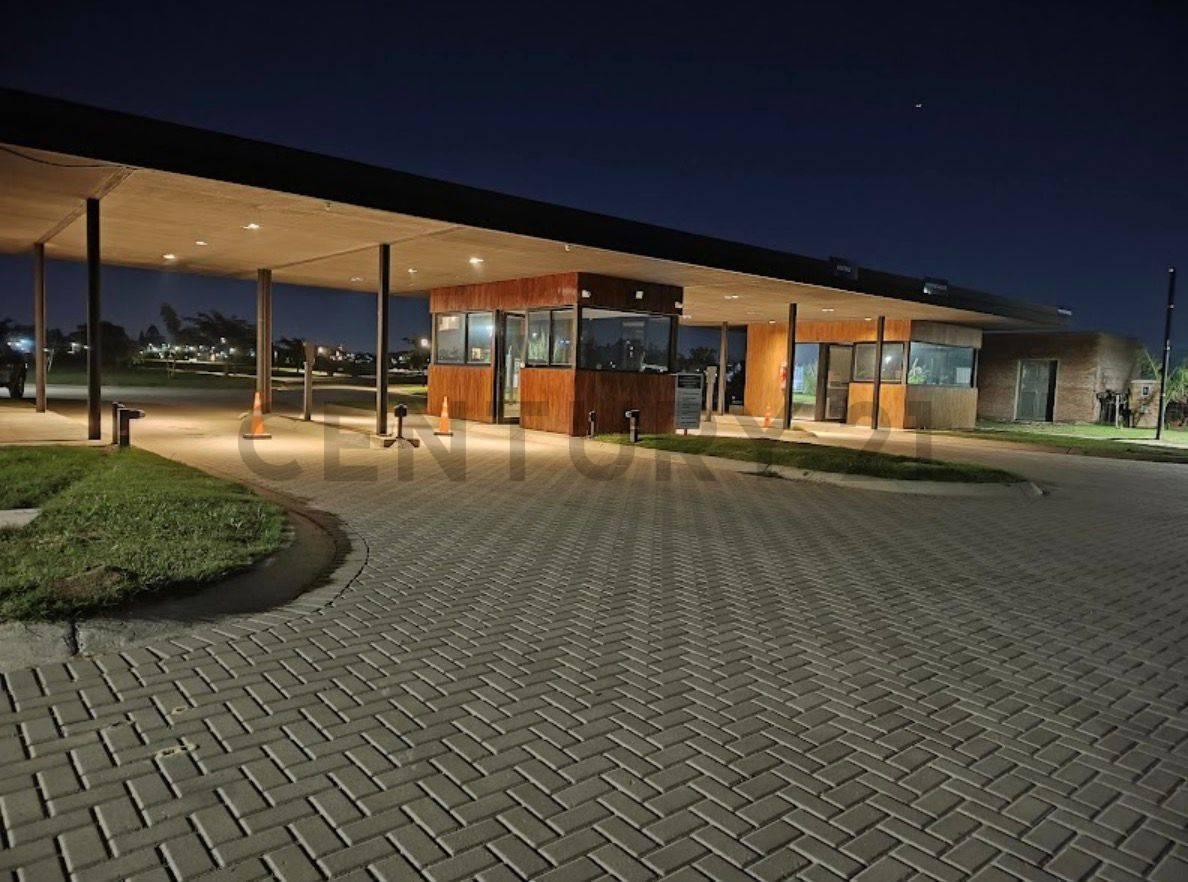 Foto de VENTA DE LOTE VILLAGE JOVEN 600M2 - TOMA PERMUTA VEHICULO-FINANCIA, imagen 1