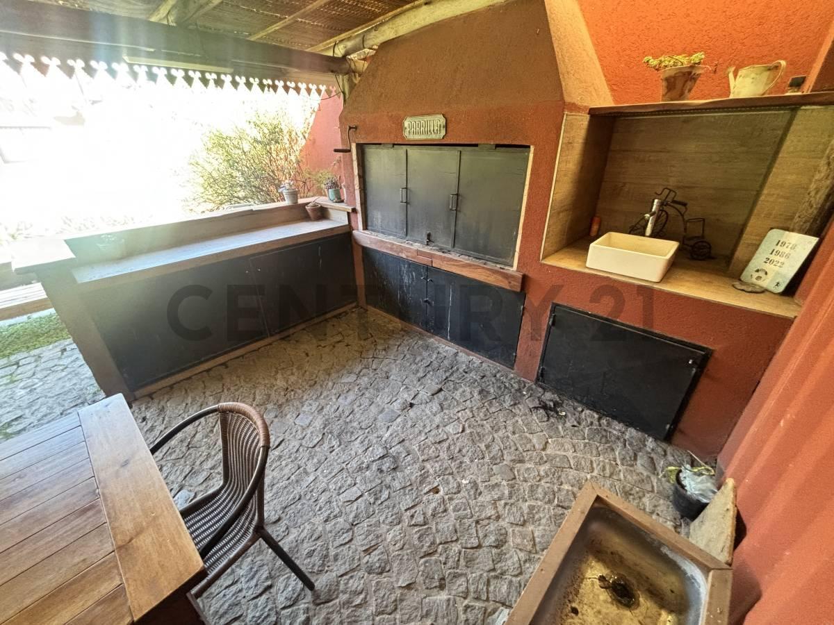 Foto de CASA DE ESTILO y CALIDAD EN VENTA – MORENO | 5 AMBIENTES, imagen 3
