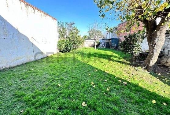 Foto de VENTA CASA 2 PISO 4 DORMITORIOS EN VILLA DE MAYO - APTA CRÉDITO, imagen 1