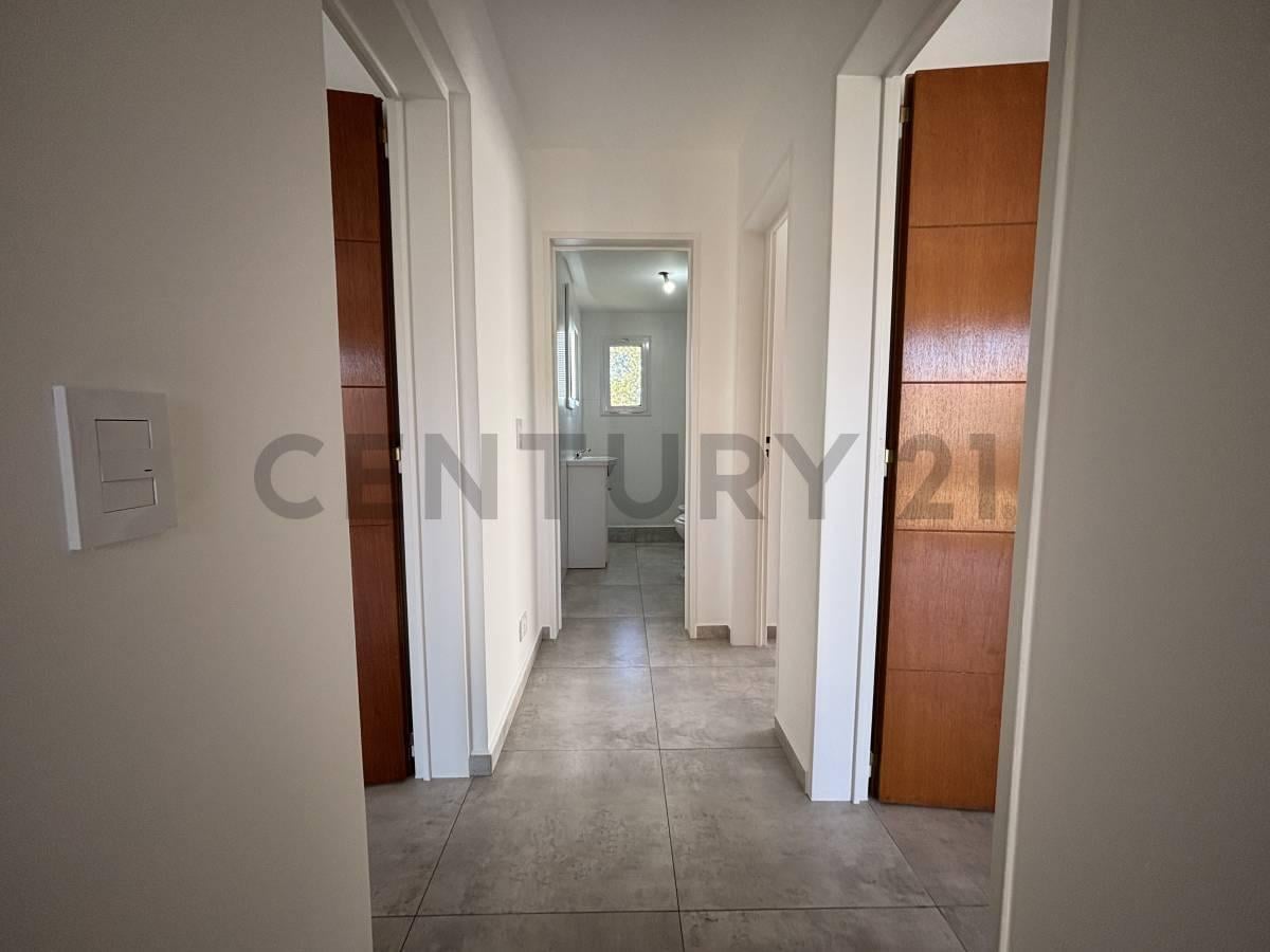 Foto de CASA TIPO Dúplex 4 Amb en Barrio La Angélica, Pilar | Jardín y Parrilla, imagen 5