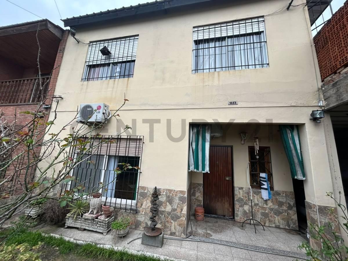 Foto de VENTA CASA 4 AMBIENTES JOSÉ C PAZ, imagen 1