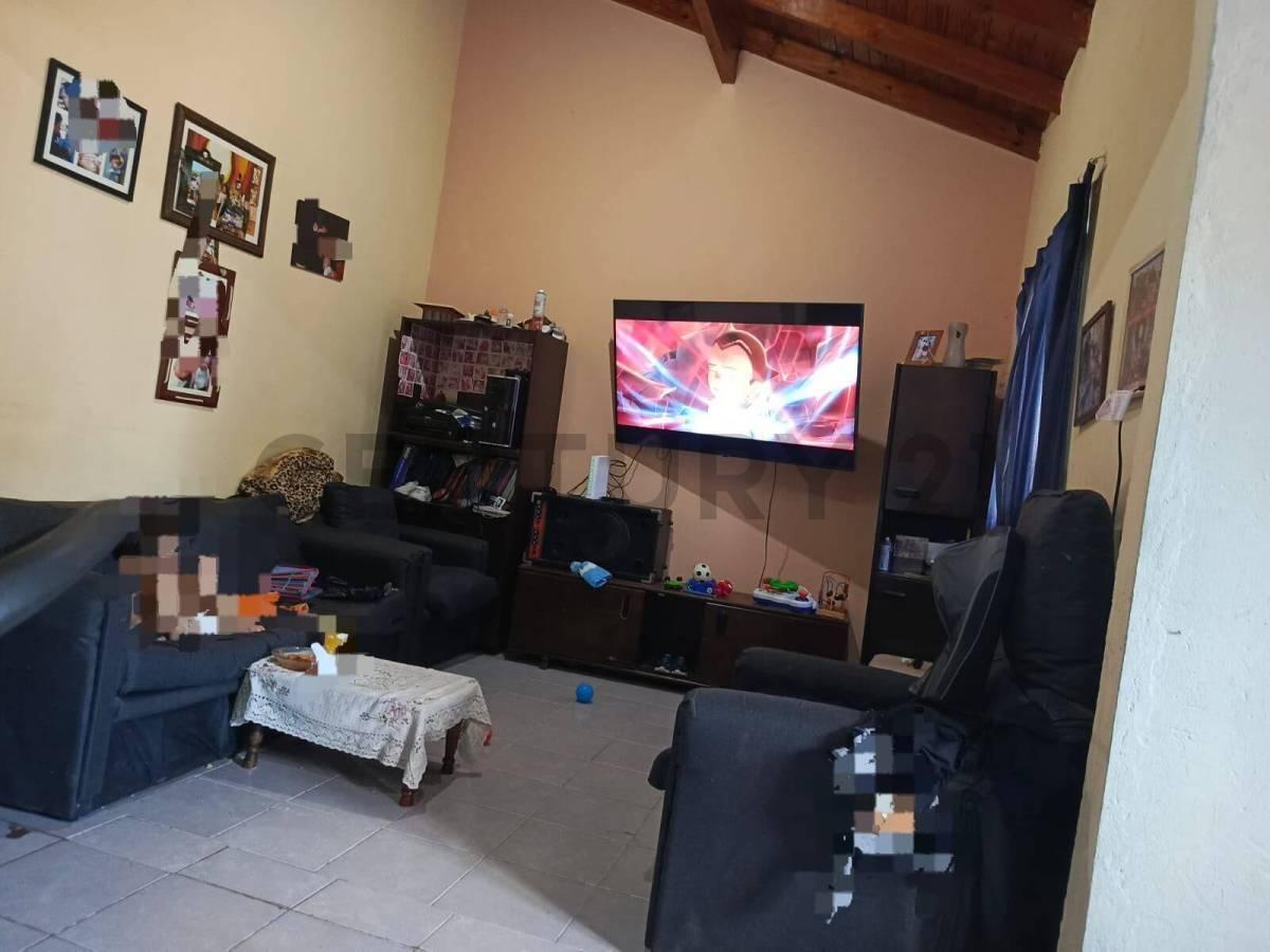 Foto de VENTA CASA 3 AMBIENTES JOSE C PAZ TOMA PERMUTA, imagen 5