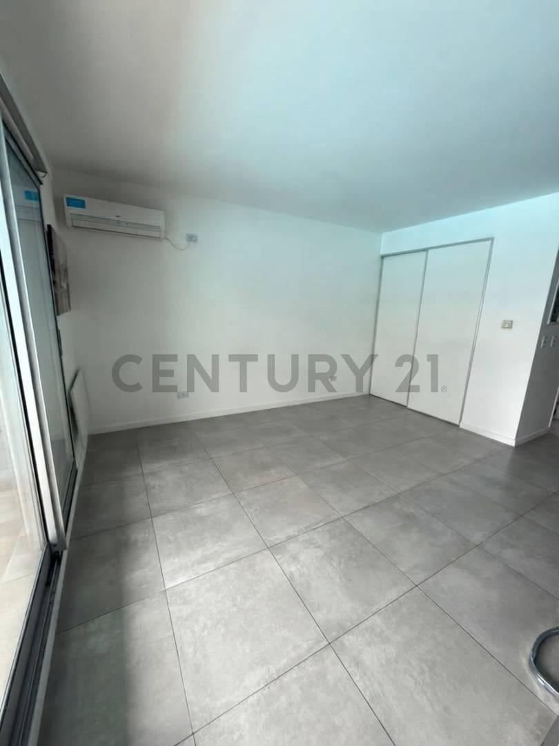 Foto de VENTA MONOAMBIENTE CON BALCÓN Y VISTA A LA LAGUNA – AQUA 5, LAGOON PILAR, imagen 5
