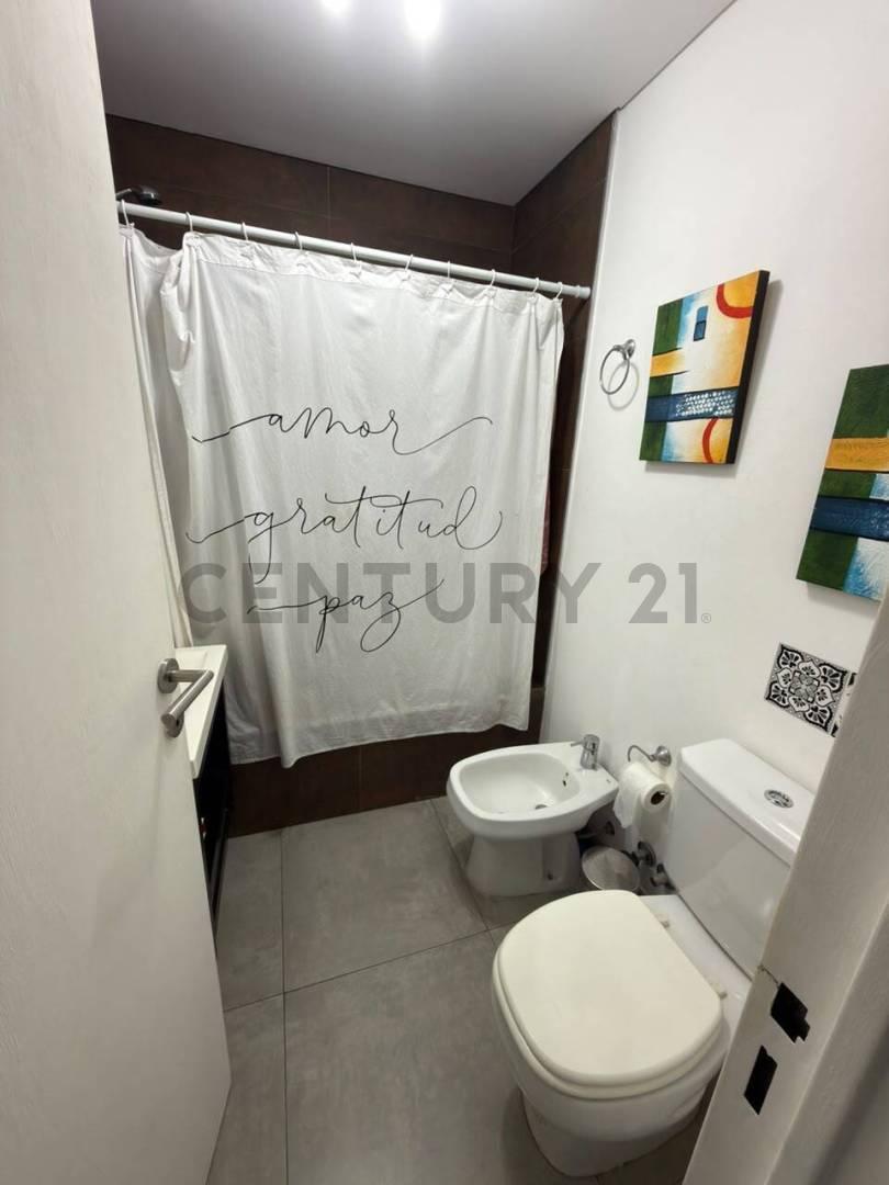 Foto de VENTA MONOAMBIENTE CON BALCÓN Y VISTA A LA LAGUNA – AQUA 5, LAGOON PILAR, imagen 1