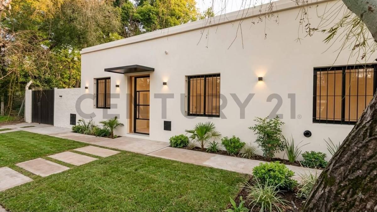 Foto de VENTA CASA 3/4 AMB CON PATIO, SAN MIGUEL, imagen 2