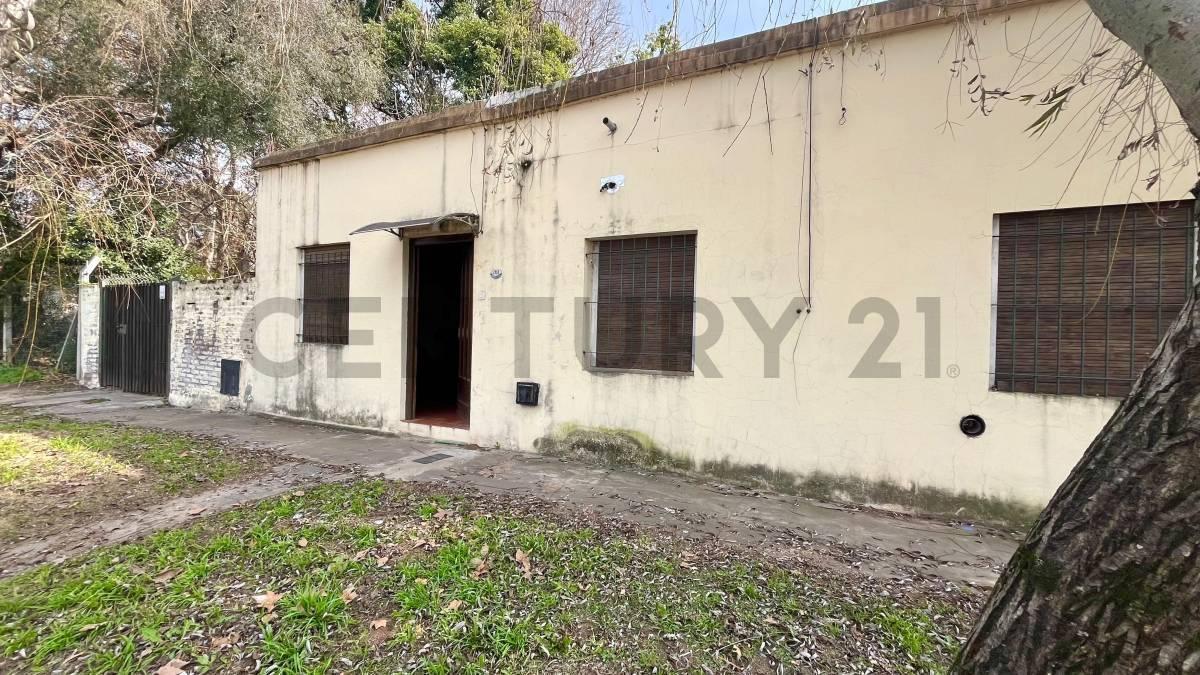 Foto de VENTA CASA 3/4 AMB CON PATIO, SAN MIGUEL, imagen 1