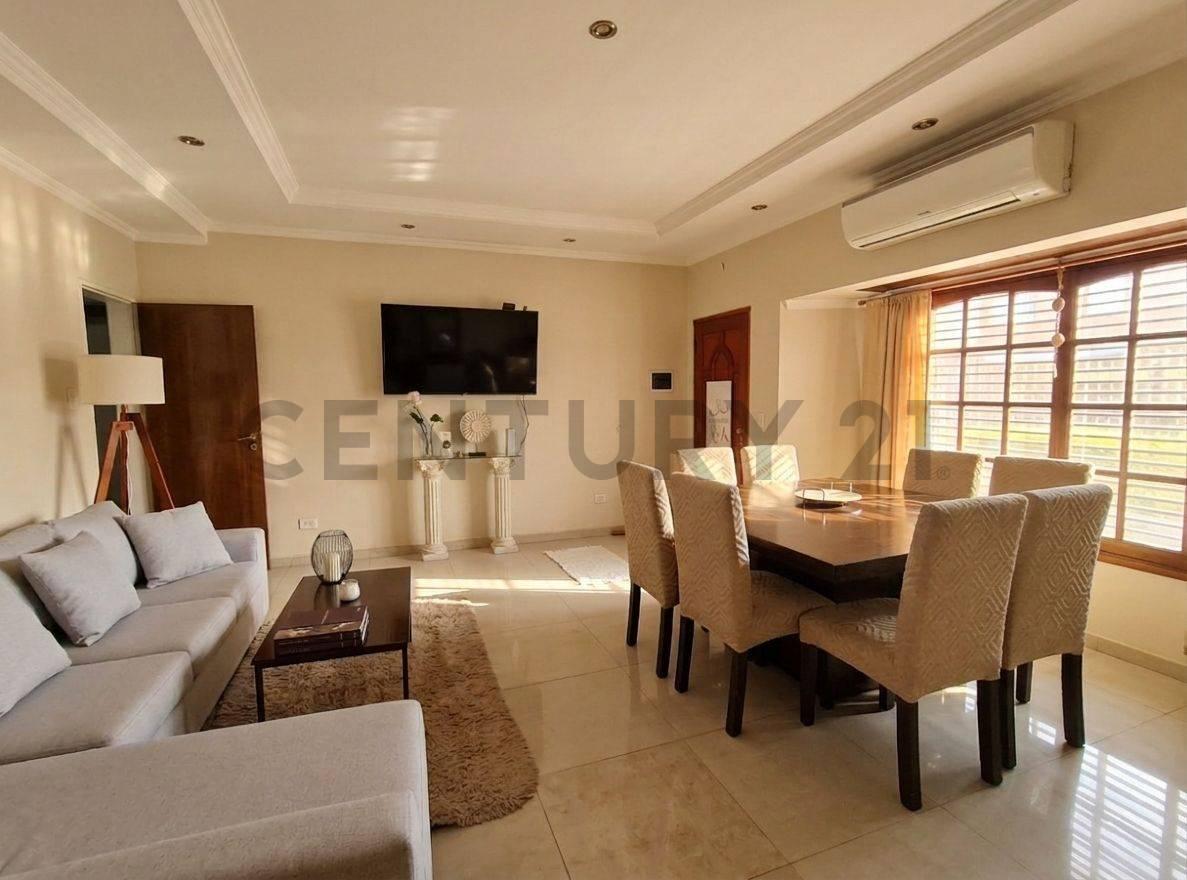 Foto de VENTA CASA 5 AMBIENTES EN LAFERRERE, imagen 1