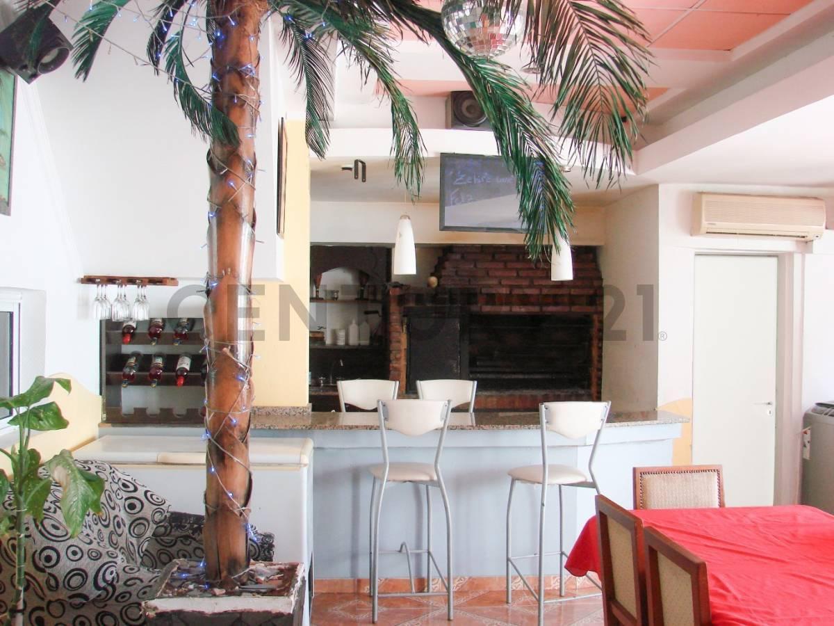Foto de VENTA CASA 4 AMBIENTES CON PILETA - BILLINGHURST, SAN MARTÍN - ACEPTA, imagen 5