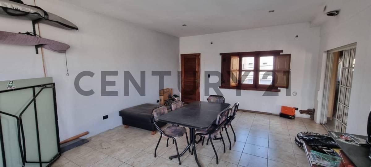Foto de VENTA CASA MULTIFAMILIAR EN LANUS OESTE, imagen 4