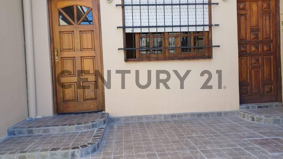 Foto de VENTA CASA MULTIFAMILIAR EN LANUS OESTE, imagen 5