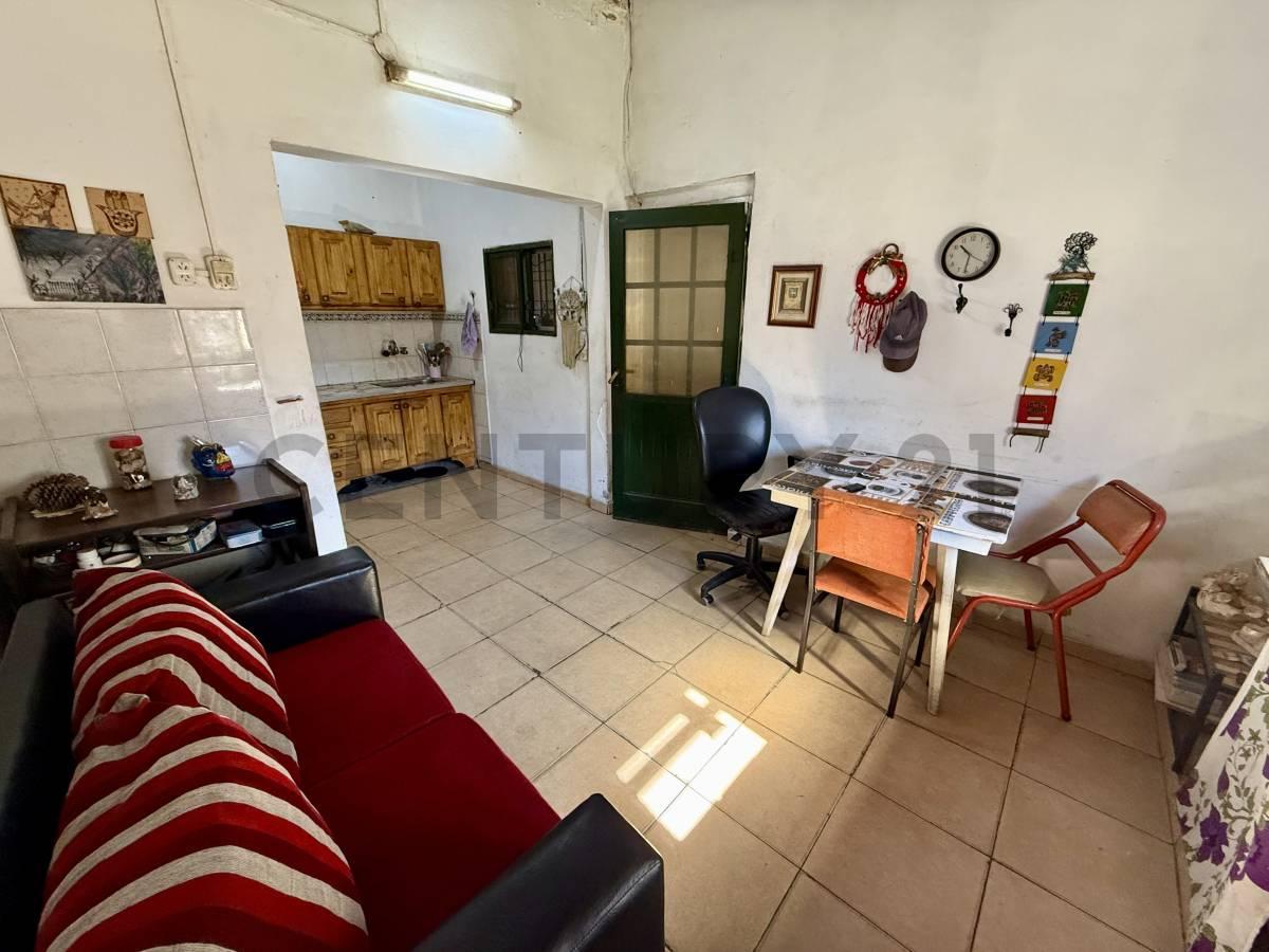 Foto de Venta Casa 3 ambientes con patio y parrilla en Moron + FINANCIACIÓN, imagen 5