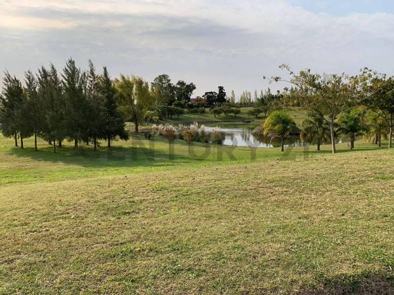 Foto de VENTA DE LOTE EN BARRIO CERRADO CHACRAS DE LA RESERVA FINANCIACIÓN, imagen 2