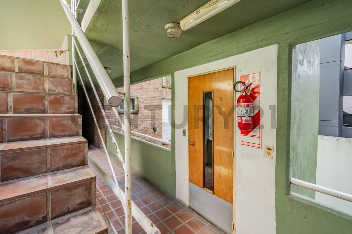 Foto de Monoambiente en Venta en San Isidro – 24 m² – 1° Piso – Estilo Inglés, imagen 2