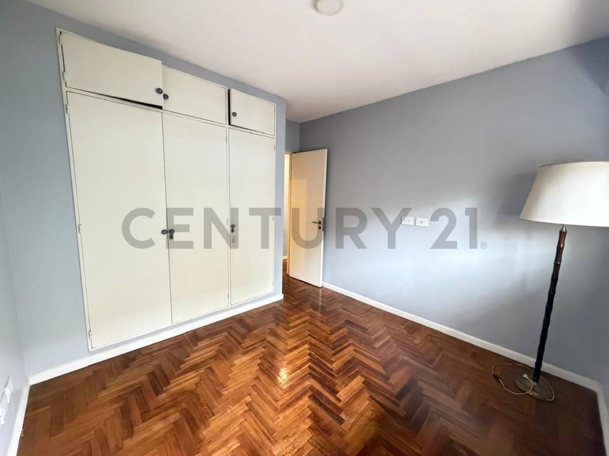 Foto de VENTA DEPARTAMENTO 3 AMBIENTES RECICLADO CON BALCÓN EN VENTA – BARRACAS, imagen 4