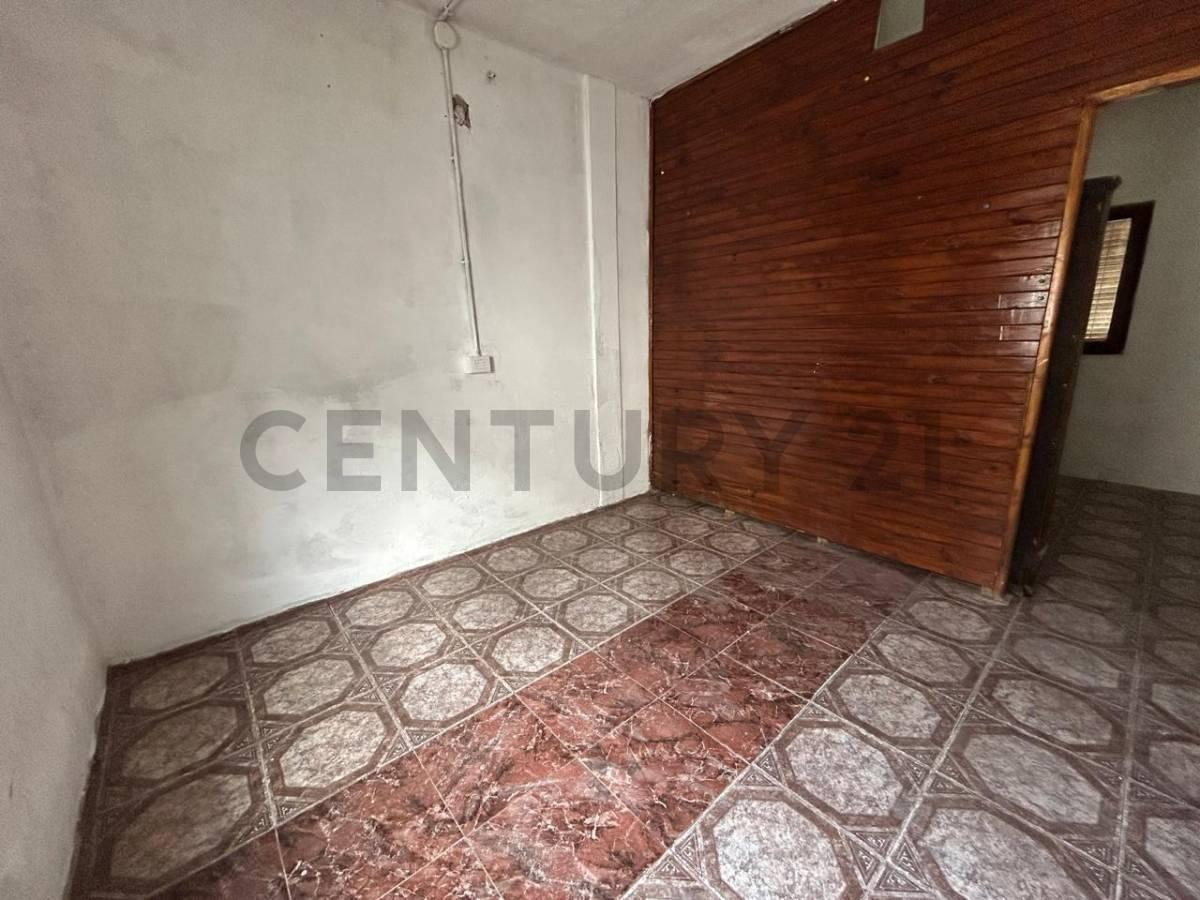 Foto de VENTA CASA TRES AMBIENTES HURLINGHAM, imagen 2