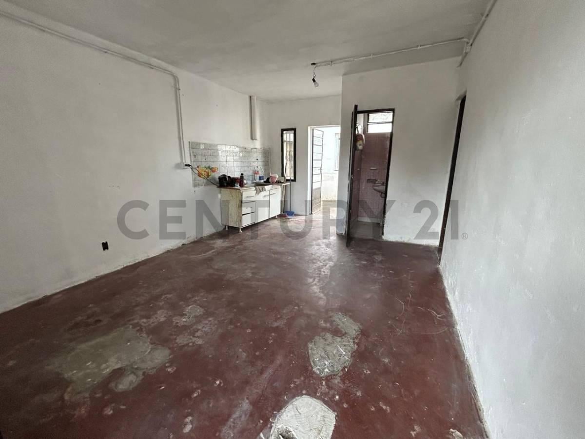Foto de VENTA CASA TRES AMBIENTES HURLINGHAM, imagen 1