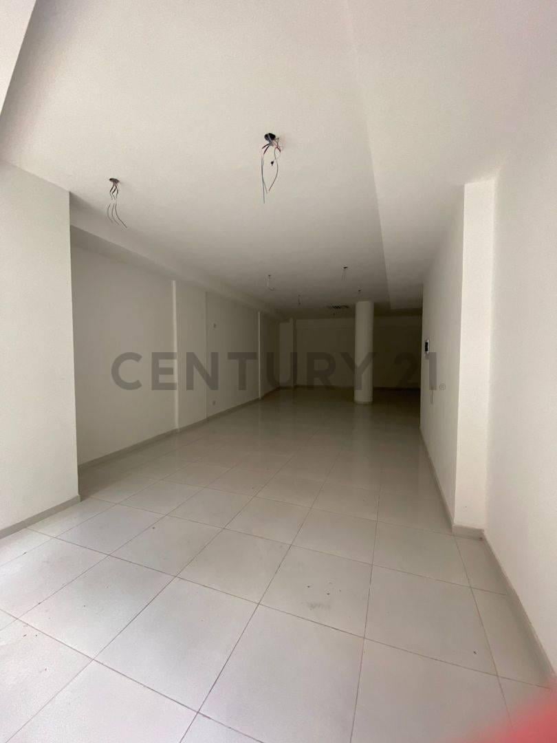 Foto de Local Comercial a Estrenar 85 m² | Apto Gastronómico | Ideal Oficina /, imagen 2