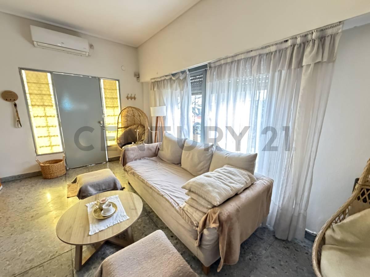 Foto de CASA 3 AMBIENTES IMPECABLE ESTADO- BARRIO EL TATO-APTA CREDITO, imagen 4