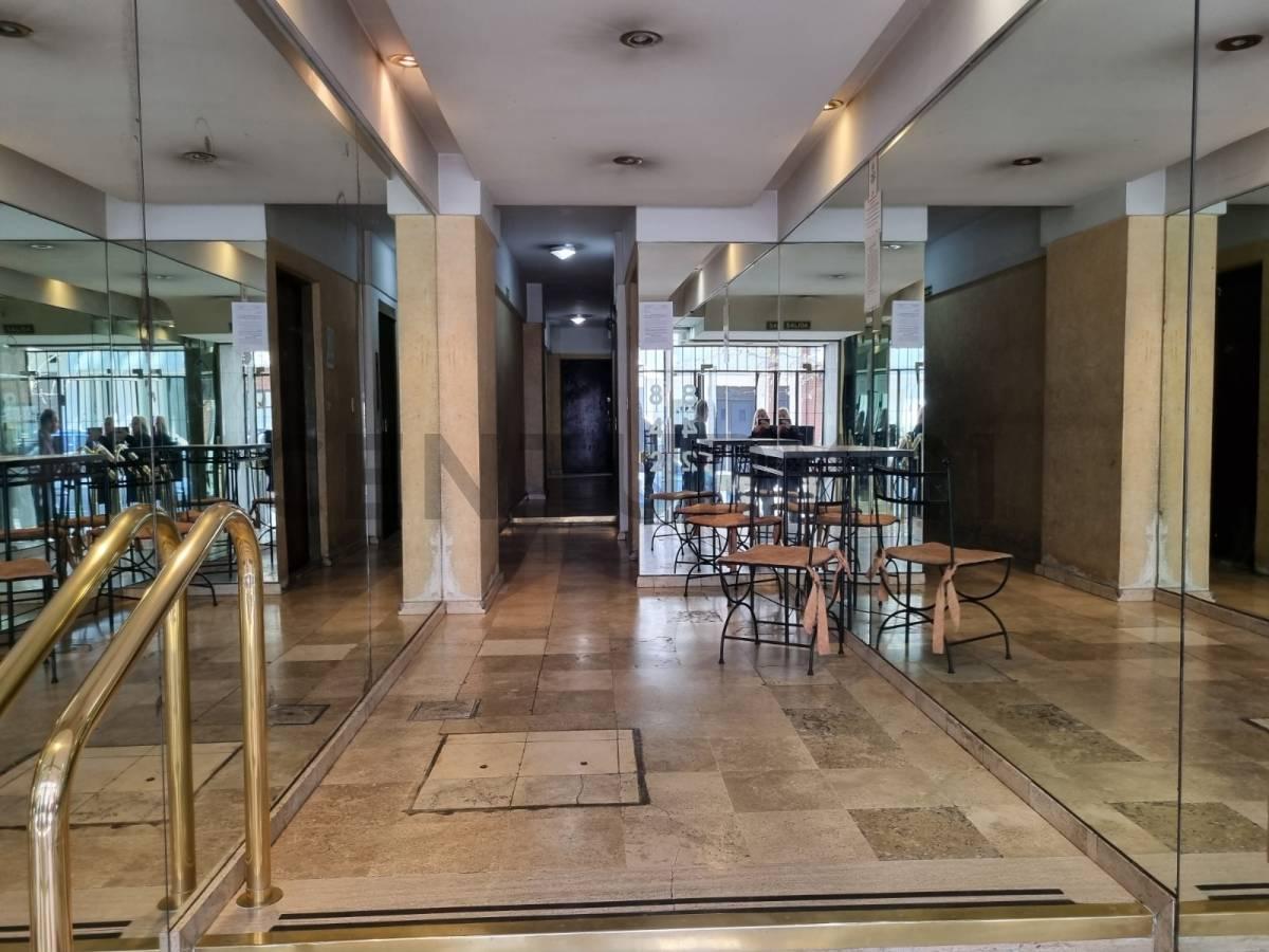 Foto de VENTA DEPARTAMENTO 4 AMBIENTES CON TERRAZA EXCLUSIVA – SAN CRISTÓBAL, imagen 5