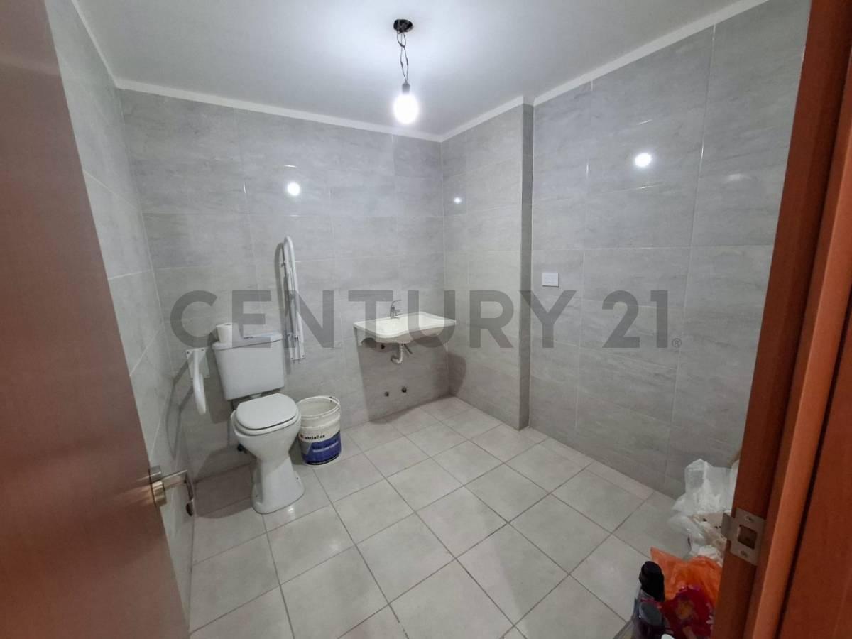 Foto de Venta Local en Recoleta a la Calle 170 m² c/ Depósito | Apto, imagen 3