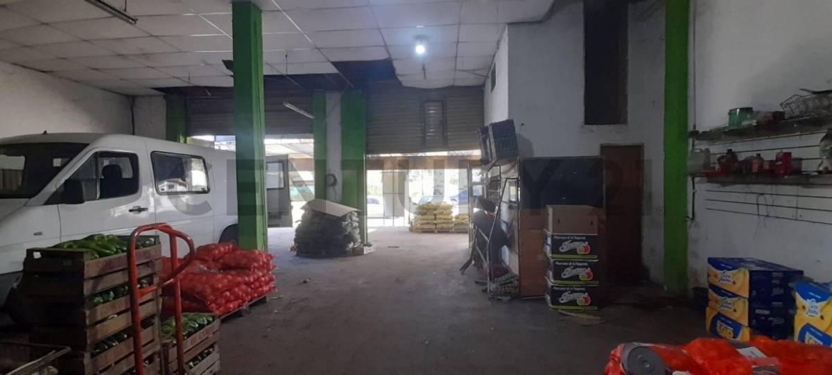 Foto de VENTA LOCAL SAN MIGUEL TOMA PERMUTA, imagen 5