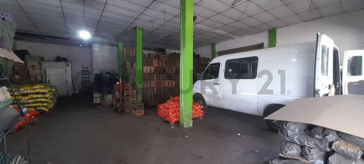 Foto de VENTA LOCAL SAN MIGUEL TOMA PERMUTA, imagen 4