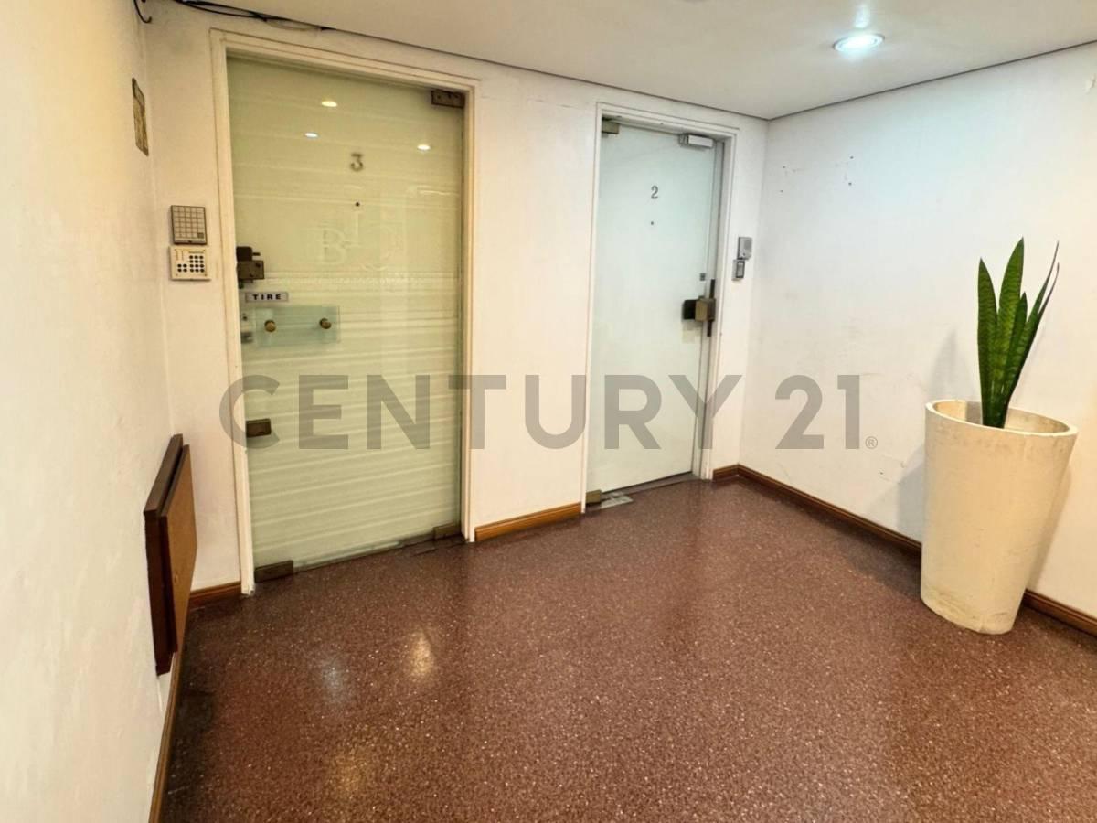 Foto de VENTA OFICINA 2 AMBIENTES EN SAN NICOLAS, imagen 2