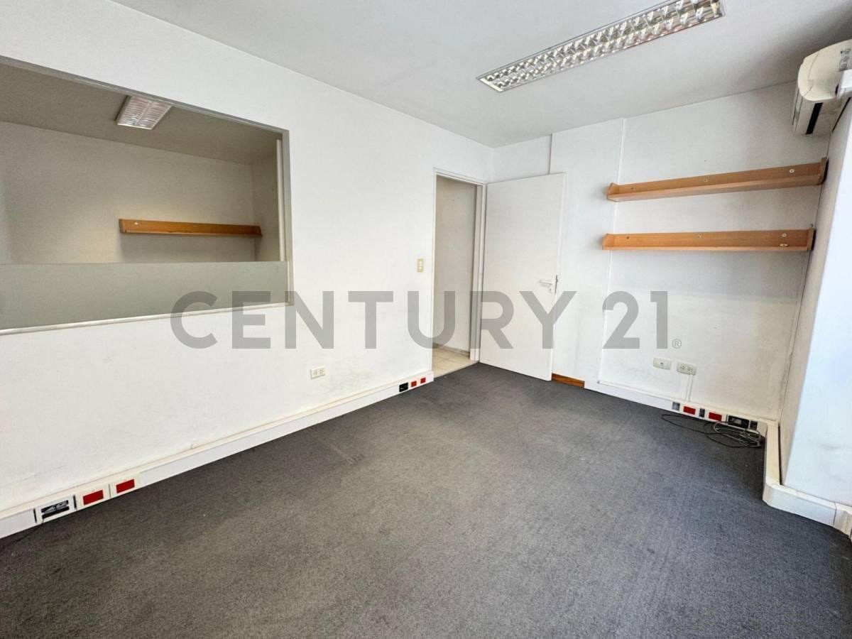 Foto de VENTA OFICINA 2 AMBIENTES EN SAN NICOLAS, imagen 1