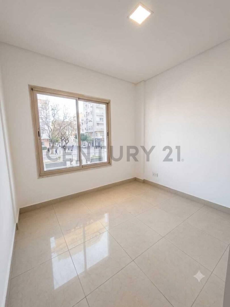Foto de VENTA/PERMUTA DEPTO 2 AMB. CASEROS CENTRO, imagen 5