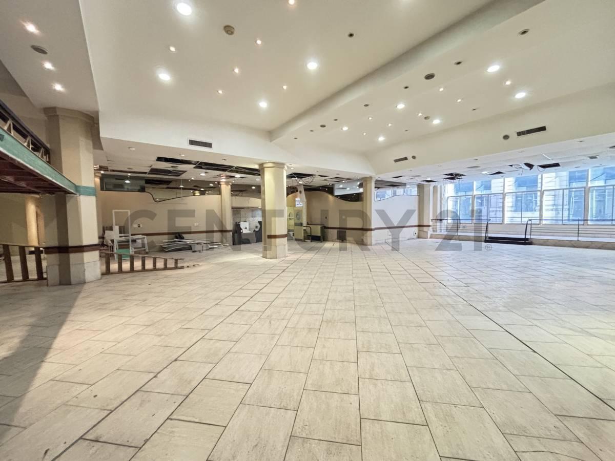 Foto de Alquiler Oficina 687 m² – Edificio Histórico en Galería Güemes, Vista a, imagen 5