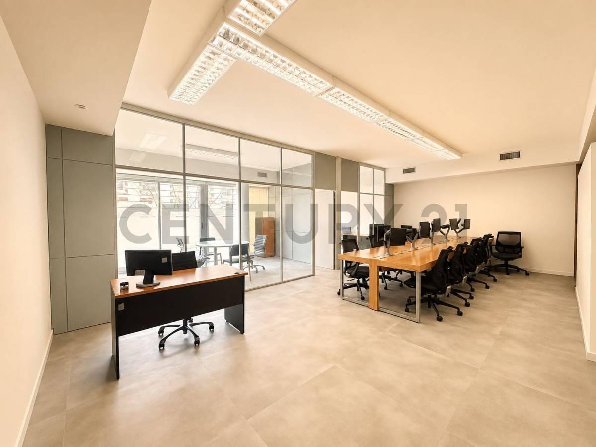 Foto de Venta Oficina Monserrat - Puerto Madero - Acepta Permuta o Financiación, imagen 1