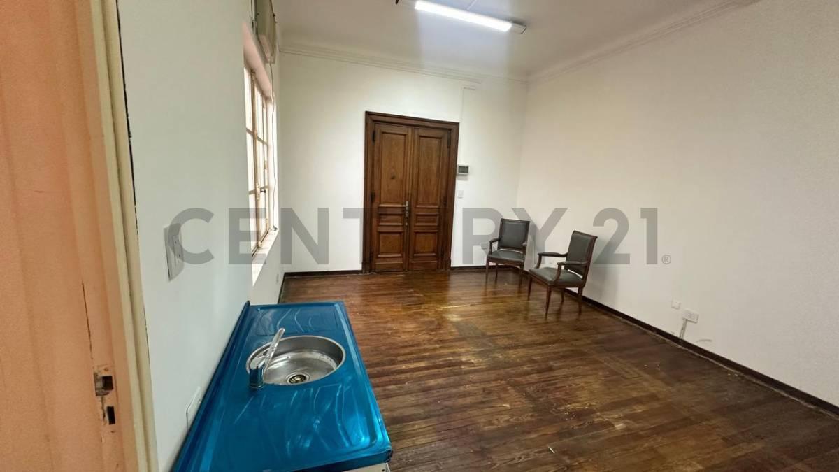 Foto de OFICINA EN VENTA | EDIFICIO PEÑA – MICROCENTRO, imagen 3