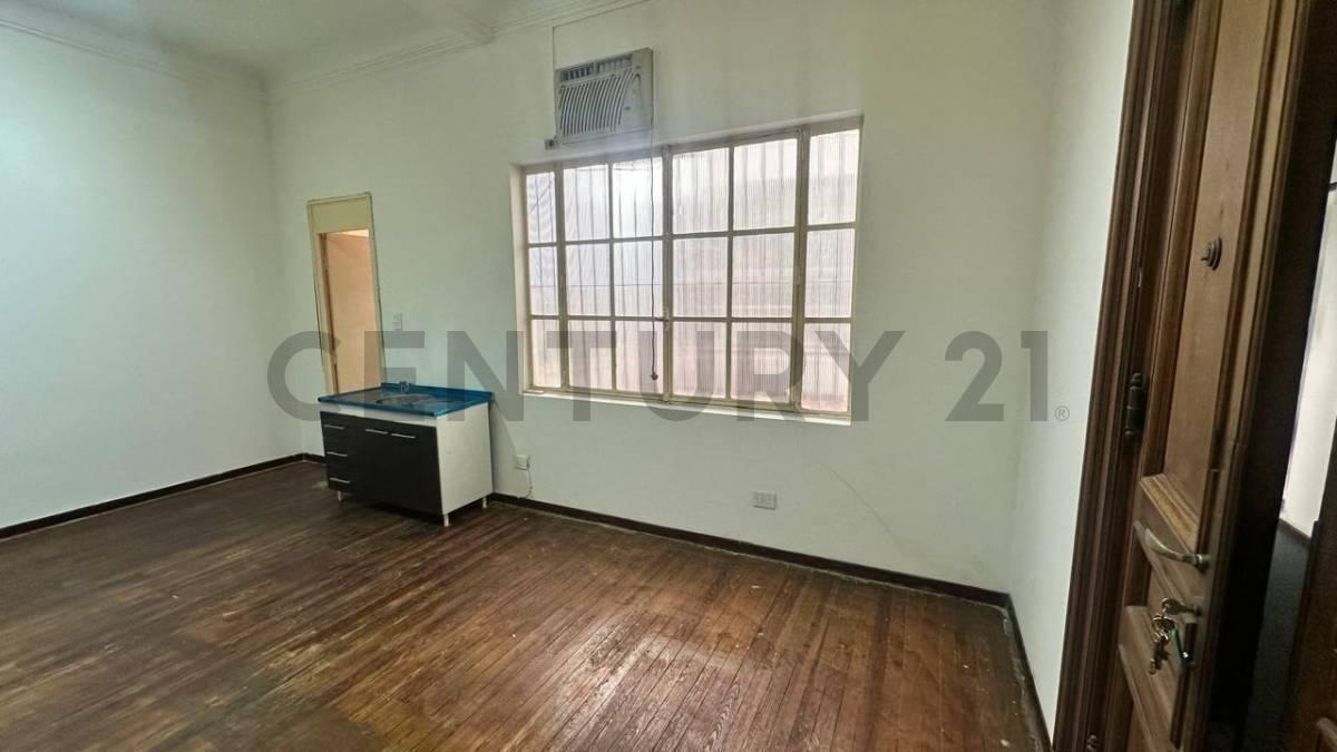 Foto de OFICINA EN VENTA | EDIFICIO PEÑA – MICROCENTRO, imagen 2