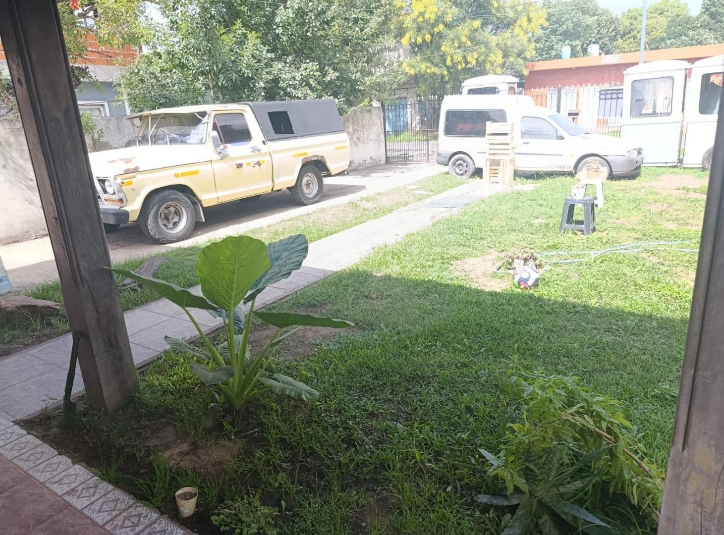 Foto de VENTA, CASA + DEPARTAMENTO JOSE C. PAZ, imagen 1