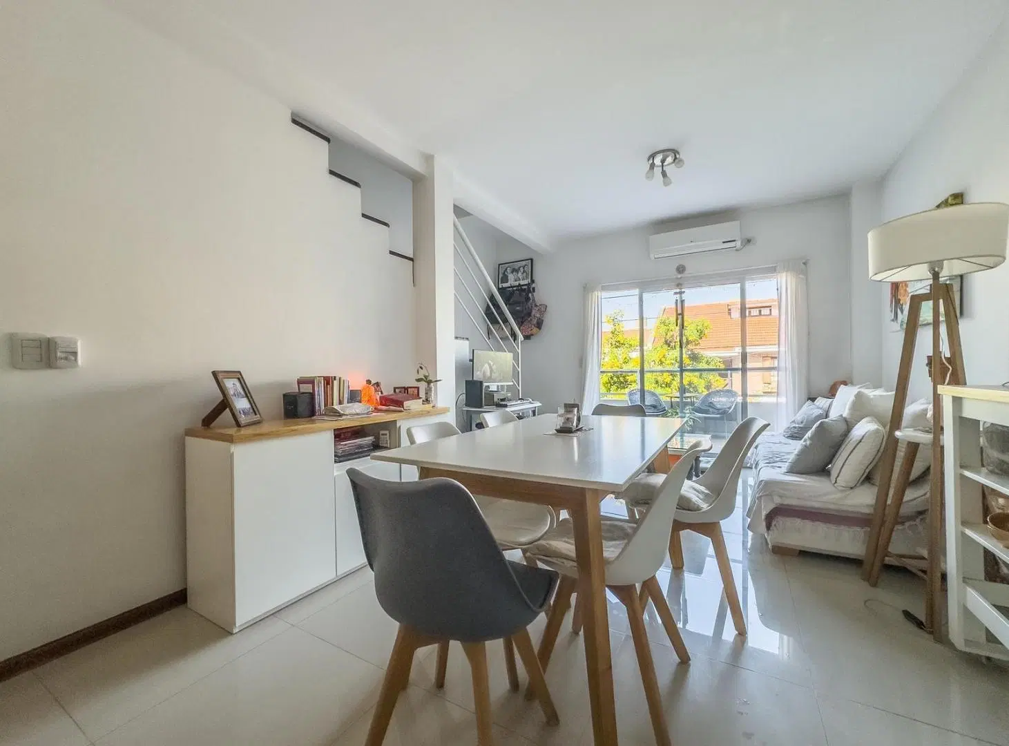 Venta PH 2 ambientes Triplex | Villa Devoto | Luz | Terraza | Apto credito | Bajas Expensas 2