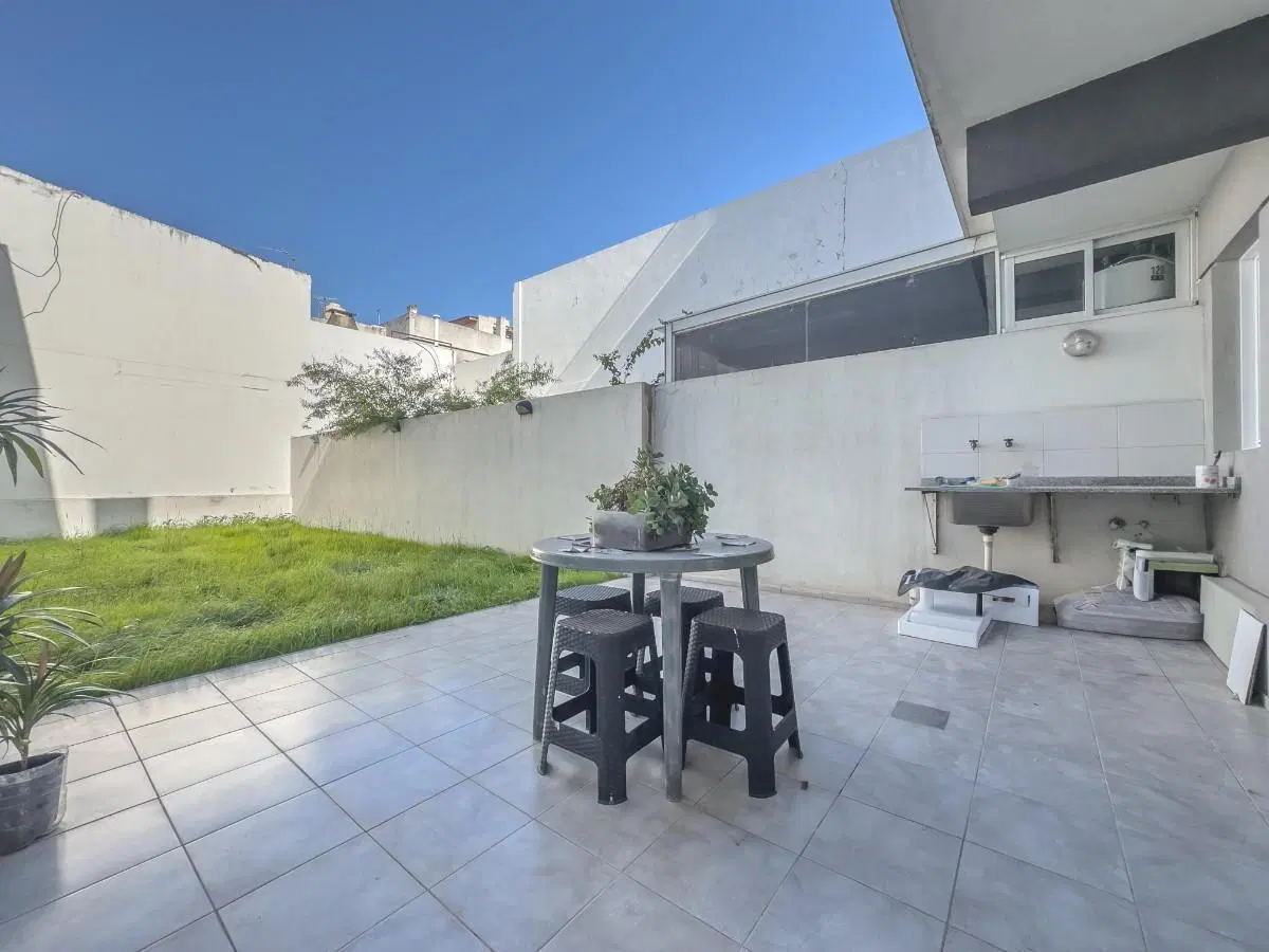 Venta depto monoambiente 1 amb con jardin de 52m2 | Santa Rita | Reciclado | Apto crédito 2