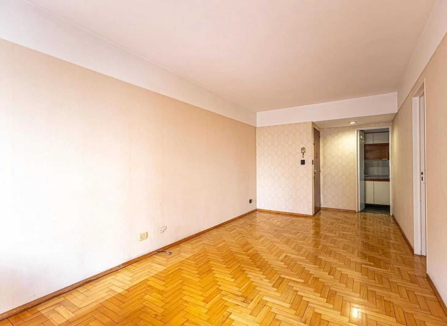 DEPARTAMENTO EN VENTA EN RECOLETA CON COCHERA 3