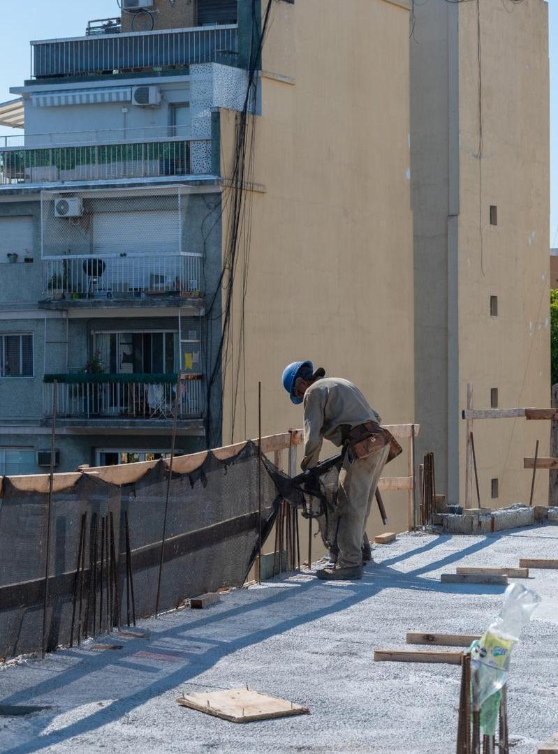 4 amb en venta en pozo en edificio de categoria en en Flores.