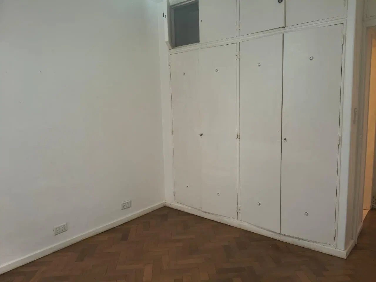Venta Departamento 2 ambientes en zona Botanico 4