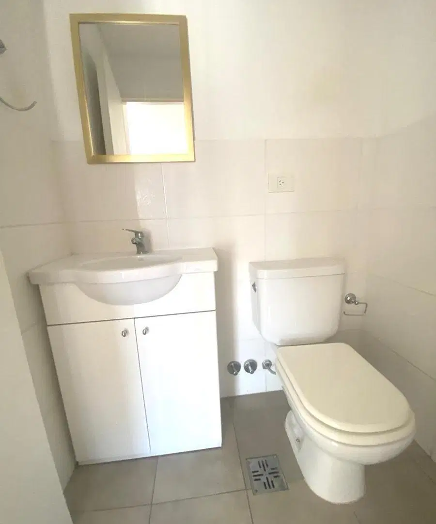Departamento en  Alquiler con Cochera 4