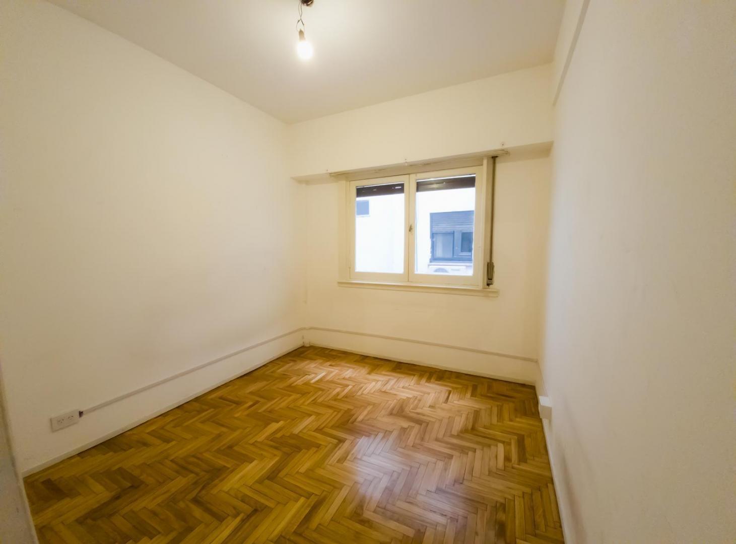 Foto de Departamento en Venta en Caballito. 3 ambientes. Contrafrente Muy, imagen 5