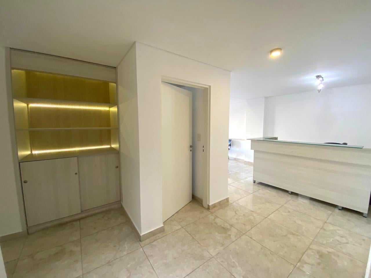 Foto de Departamento en Alquiler General San Martín. Apto Profesional, imagen 2