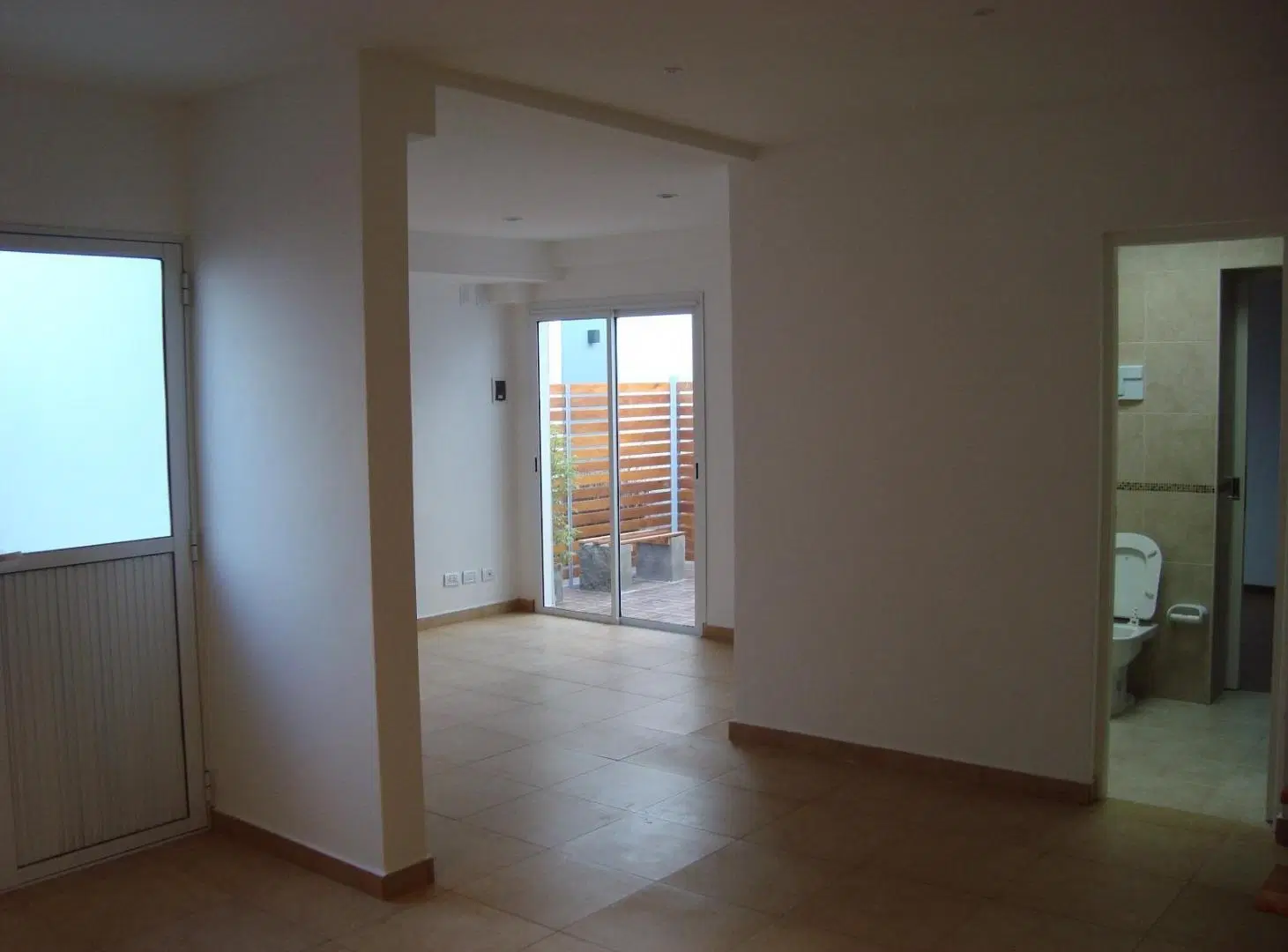 ALQUILER 24 MESES PH 3 AMBIENTES CON DOS PATIOS 1