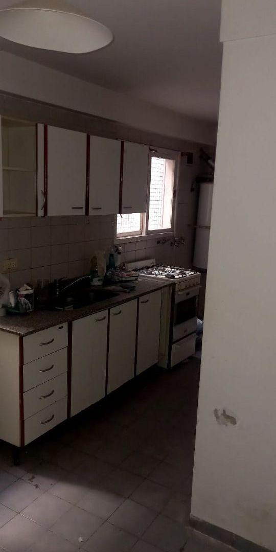 Foto de EXCELENTE 3 AMBIENTES SOBRE AV.HONORIO PUEYRREDON al 800, imagen 4
