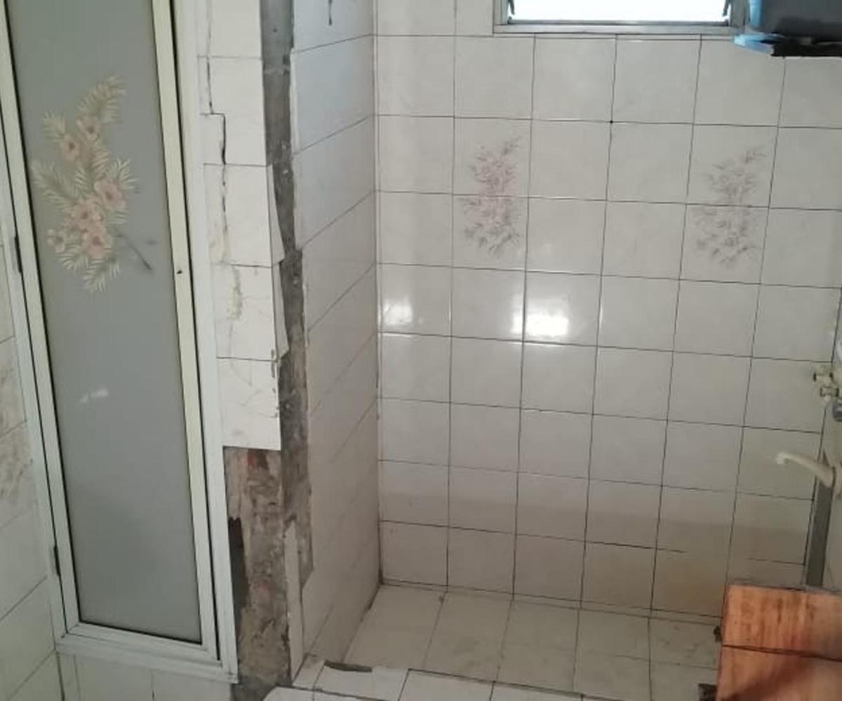 Casa en Venta - Pasaje Suipacha Al 199, Lanús Este - 5 Ambie 1