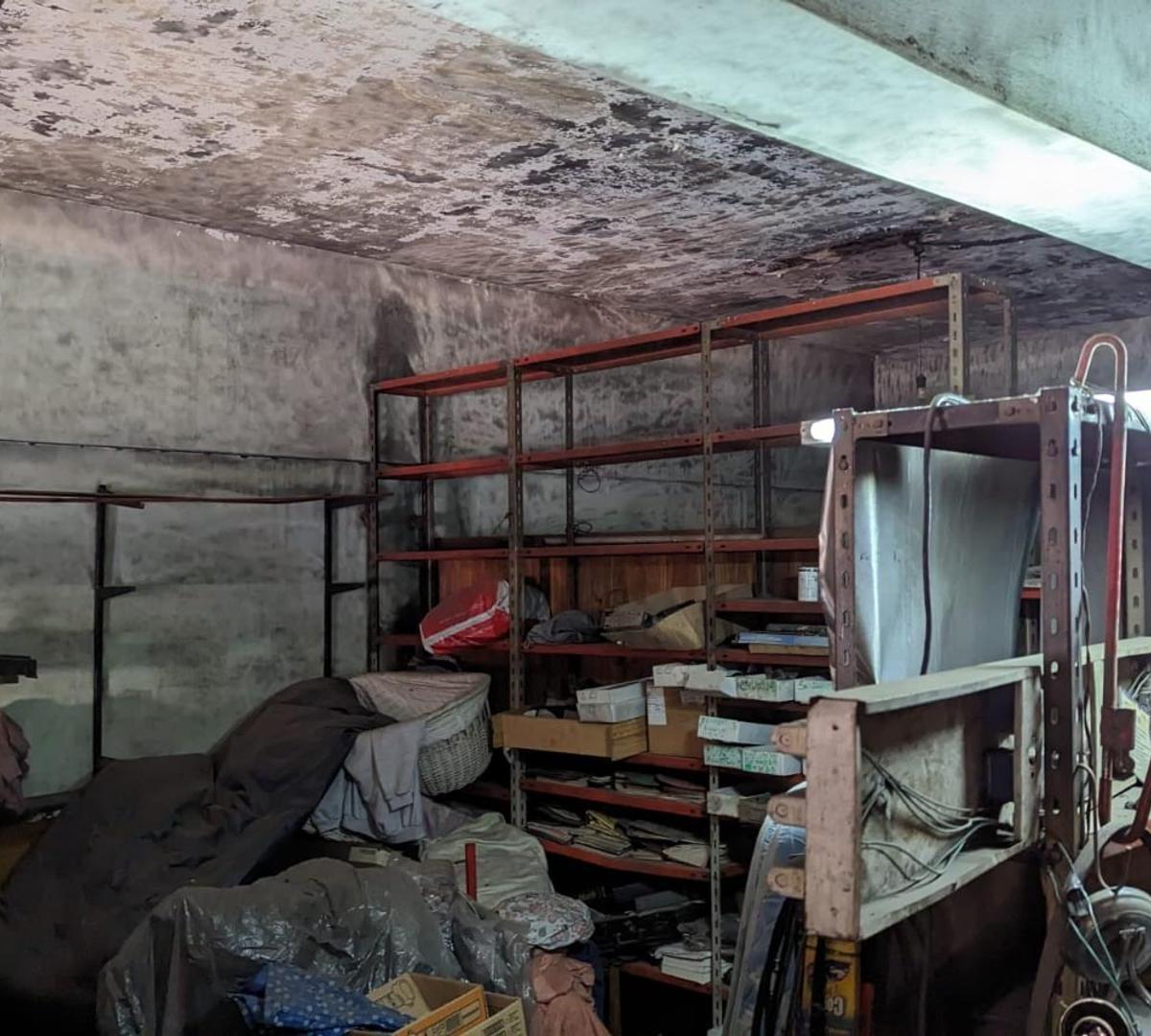 Foto de Seis LOCALES COMERCIAL EN VENTA EVA PERON 3500 M CHINGOLO, imagen 5