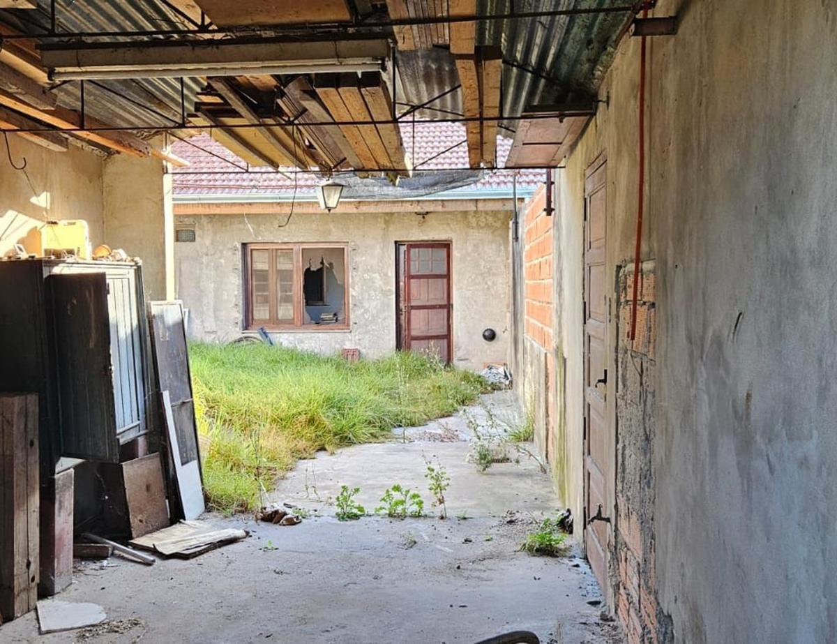 Casa en PH 3 Amb a Reciclar! Colombia Al 1600 Lanus Oeste 5