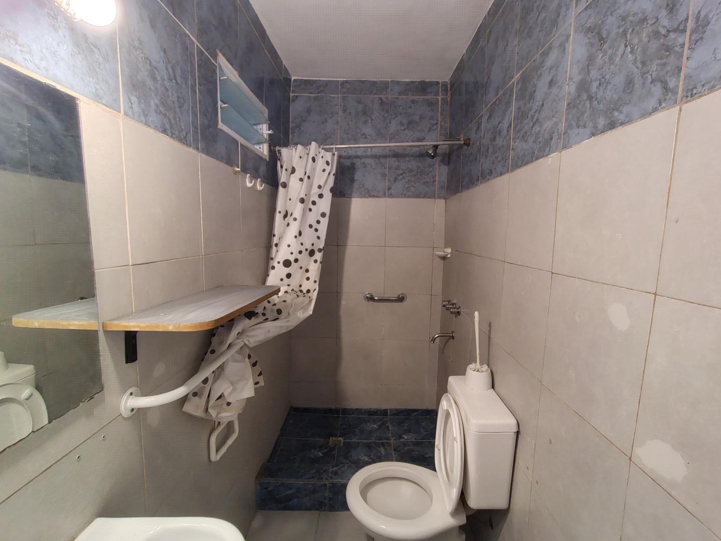 Foto de DEPTO EN ALQUILER EN PLANTA ALTA BIEN UBICADO, imagen 3