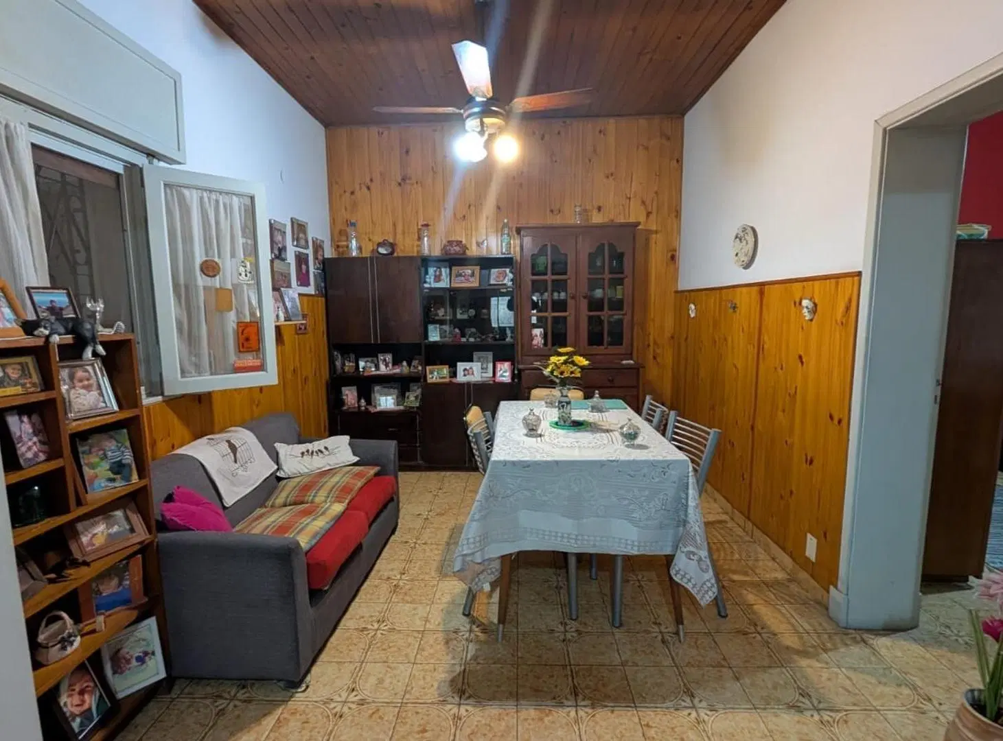 Casa de 3 Amb.Patio y Garaje, Lujan 2200 Lanus E 2