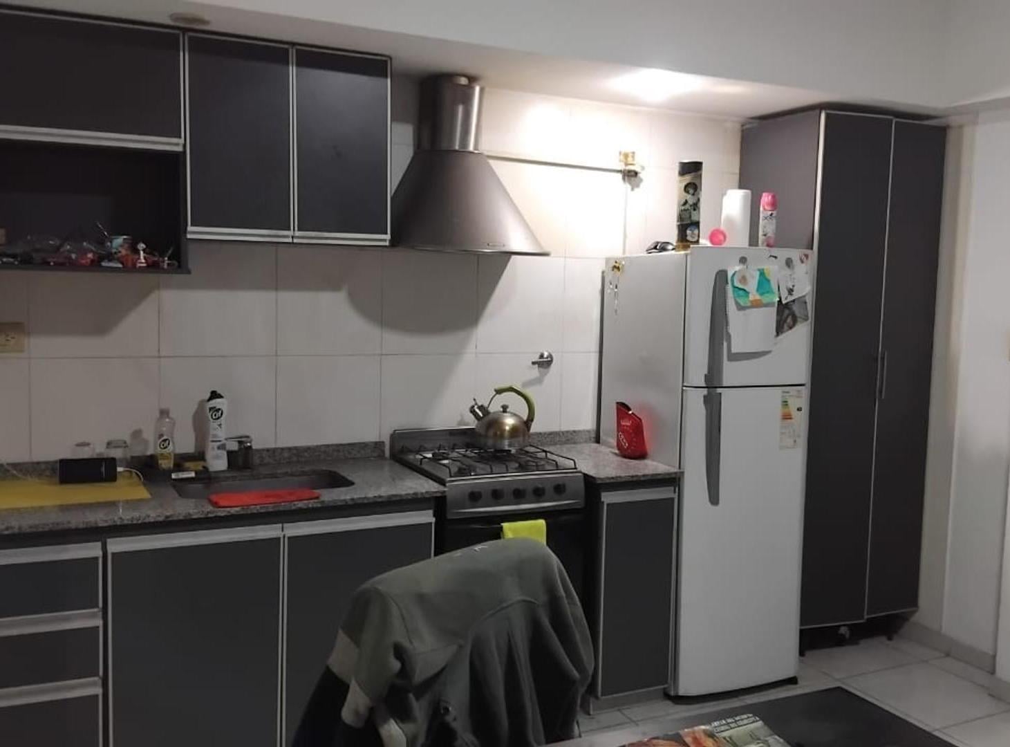 Departamento de 2 Ambientes Remedios de Escalada